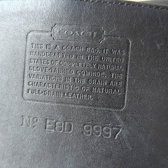 Vintage COACH small Legacy Crossbody bag w Sparkly Star Coach bag tag - Picture 6 of 16